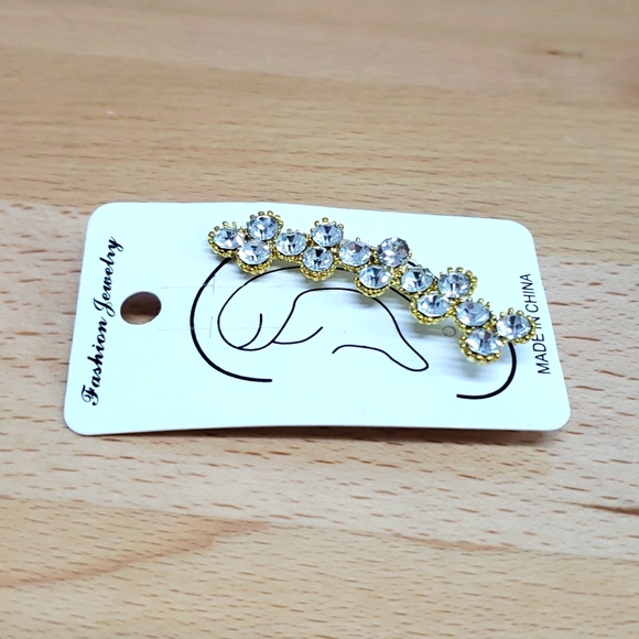 🔥🔥Ear Cuff. - Picture 3 of 3